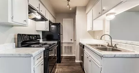 704 E Waring St #126, Dayton, TX 77535