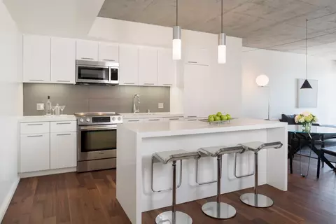 8500 W Sunset Blvd #E704, West Hollywood, CA 90069