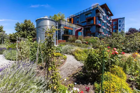 2034 NW 56th St #102, Seattle, WA 98107