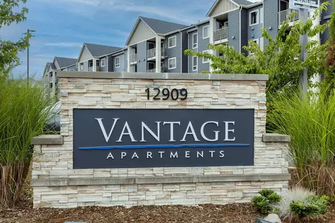 12909 Mukilteo Speedway #B308, Lynnwood, WA 98087