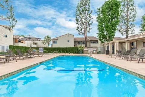 1369 N Willow #43, Rialto, CA 92376