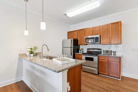 3619 N Elm St #3L, Greensboro, NC 27455