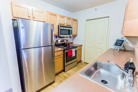 65 Winooski Falls Way #3-C512, Winooski, VT 05404