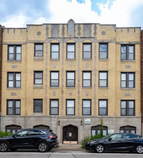 37 Harrison St #37-309, Oak Park, IL 60304