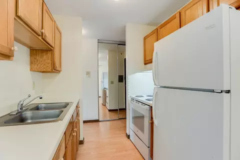 2017 Pillsbury Ave #204, Minneapolis, MN 55404