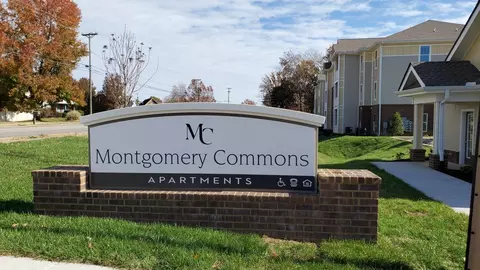 330 Cunningham Ln #E204, Clarksville, TN 37042