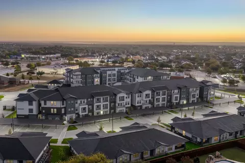 750 W Turner Warnell Rd #3108, Arlington, TX 76001