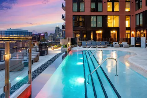 124 E Kingston Ave #1510, Charlotte, NC 28203