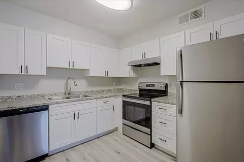 15417 N 29th St #103, Phoenix, AZ 85032