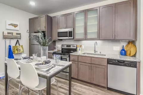 2142 Commonwealth Ave #316, Charlotte, NC 28205