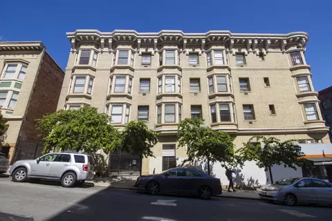 920 Leavenworth St #203, San Francisco, CA 94109