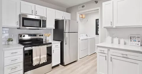 6201 Ep True Pkwy #08208, West Des Moines, IA 50266