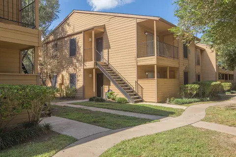 2921 Sycamore Springs Dr #194, Houston, TX 77339
