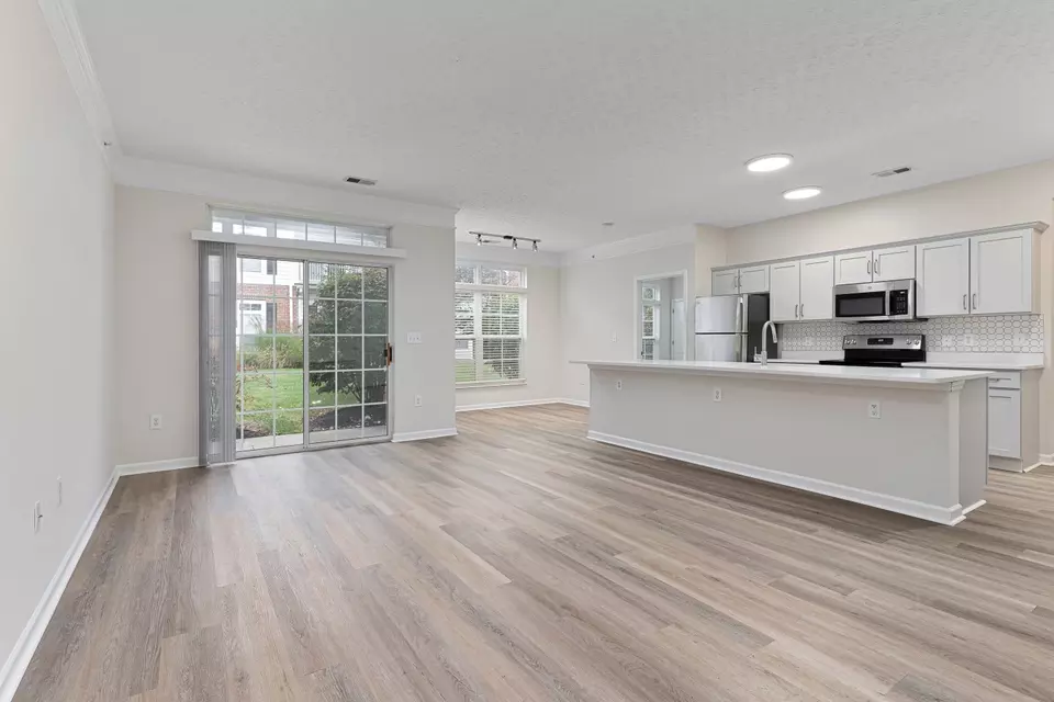  5407 Edwards Plantation Dr #15301EP, Columbus, OH 43221 photo 14
