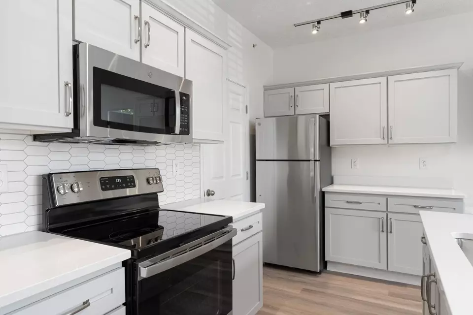  5407 Edwards Plantation Dr #15301EP, Columbus, OH 43221 photo 31