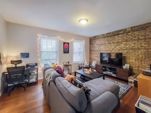 3708 N Sheffield Ave #3714-402, Chicago, IL 60613