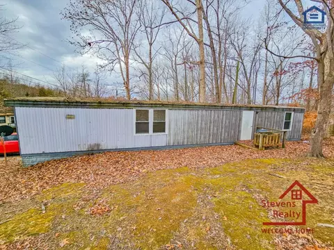 271 C C Camp Rd #271 CC CAMP RD  2, Cookeville, TN 38501