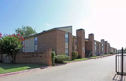 914 S Irving Heights Dr #1-210, Irving, TX 75060