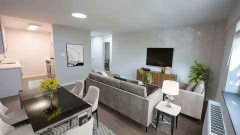 1062 E Lancaster Ave #412, Bryn Mawr, PA 19010