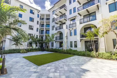 3111 S Dixie Hwy #1-306, West Palm Beach, FL 33405