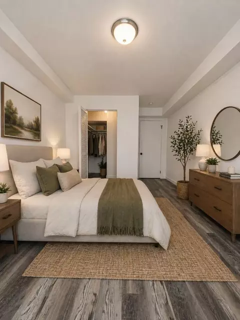 5630 California Ave SW #15, Seattle, WA 98136