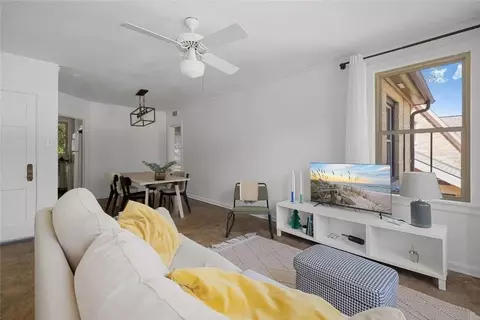1703 Summit Vw #A, Austin, TX 78703
