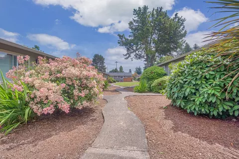 8937 N Westanna Ave #42, Portland, OR 97203