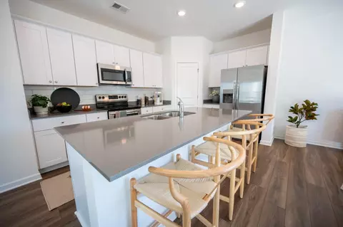 6462 Waypoint St #6471, Flowery Branch, GA 30542