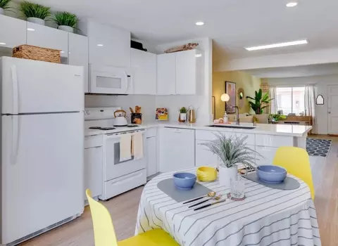 6343 Lincoln Ave #E3, Buena Park, CA 90620