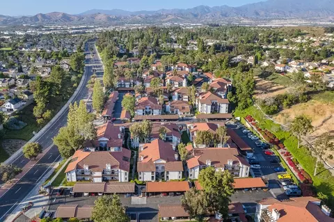 21486 Lake Forest Dr #27F, Lake Forest, CA 92630