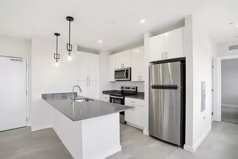 250 College Ave #523, Lancaster, PA 17603