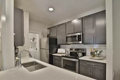 8800 Bradwell Pl #9031205, Fishers, IN 46037