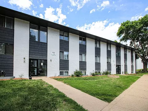 2201 Gibson St #108, Sioux City, IA 51106