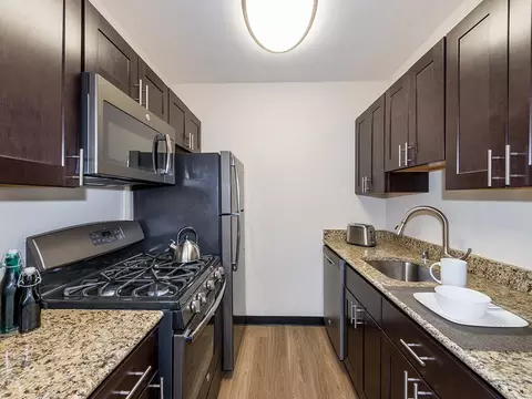 925 25th St NW #309, Washington, DC 20037