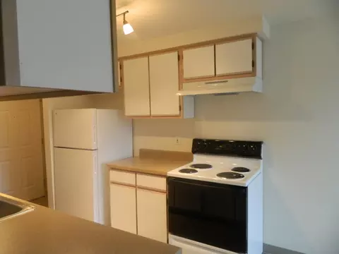 1324 SW Pleasant View Dr #E220, Gresham, OR 97080 photo 6