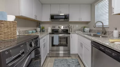 4301 Confederate Point Rd #083B, Jacksonville, FL 32210