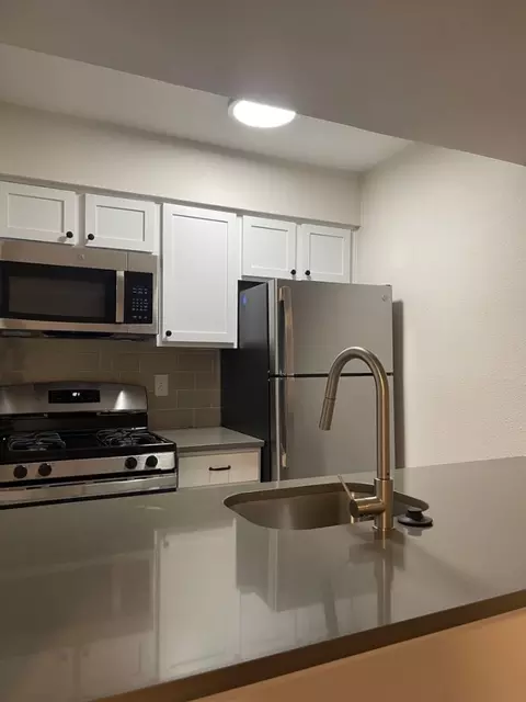 2204 W North Loop Blvd #ELP2202-145, Austin, TX 78756