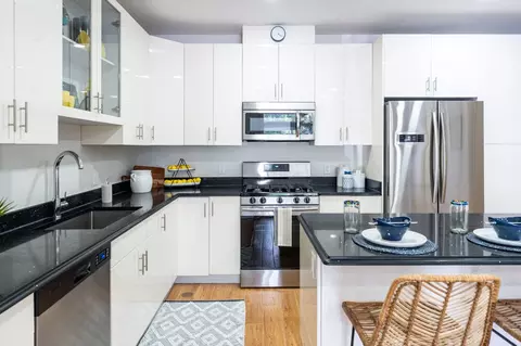 1779 Central St #3305, Stoughton, MA 02072