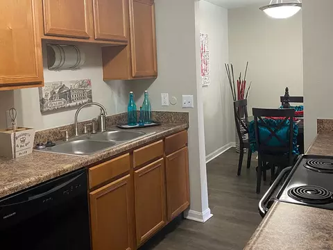 5301 Stonehedge Dr #06-5301, Evansville, IN 47715