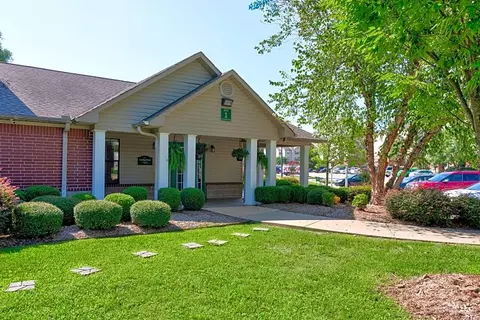 5900 Mccain Park Pl #09-301, North Little Rock, AR 72117