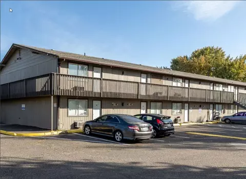 1525 N 16th Ave #37, Pasco, WA 99301