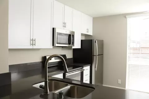 3950 Leland St #0A10, San Diego, CA 92106