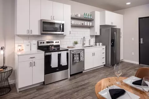 412 S 3rd St #829, Boise, ID 83702