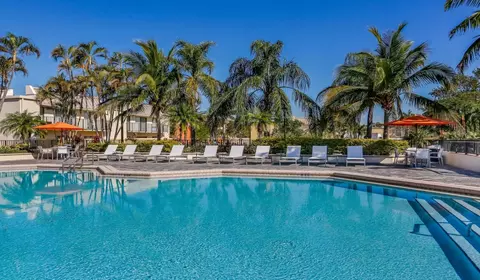 8337 SW 107th Ave, Miami, FL 33173