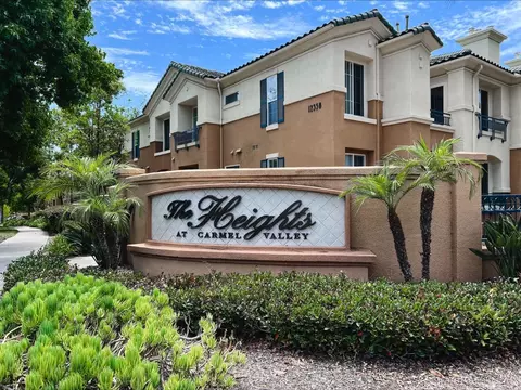 12370 12372 12374 Carmel Country Rd #E-207, San Diego, CA 92130