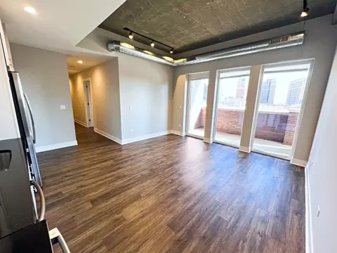 3833 N Broadway #3833-311, Chicago, IL 60613