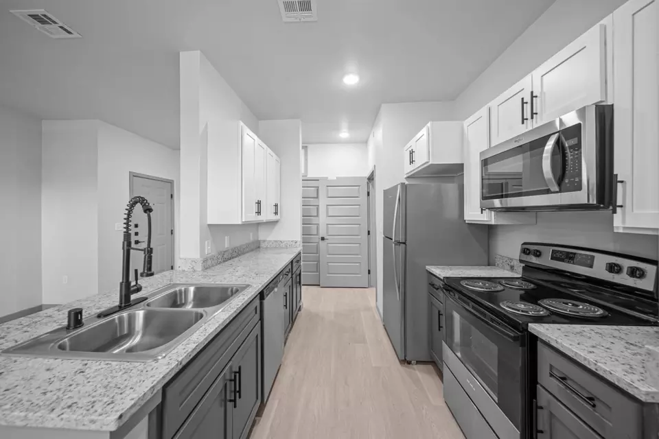  13521 Eastlake Blvd #4301, El Paso, TX 79928 photo 8