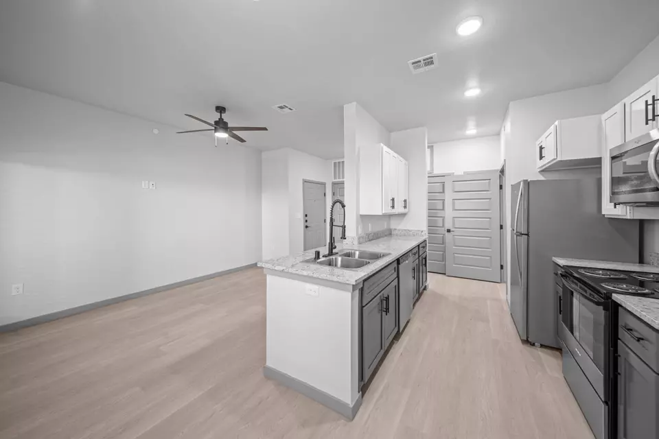  13521 Eastlake Blvd #4301, El Paso, TX 79928 photo 7