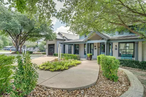 7707 S Ih-35 #0914, Austin, TX 78744