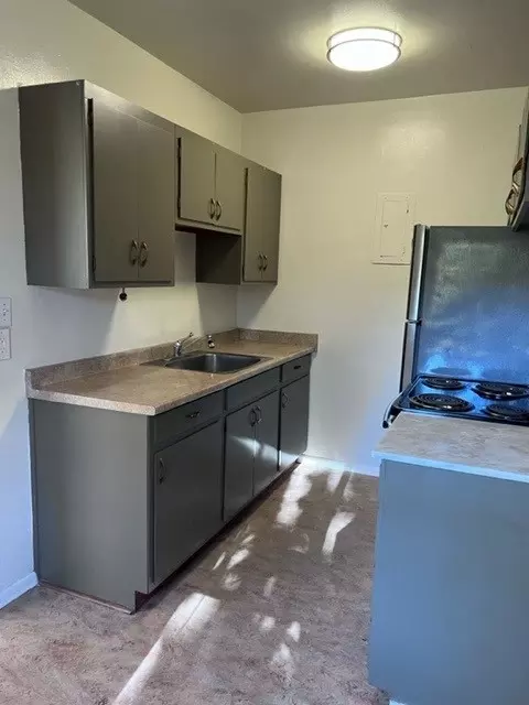 1305 Queen Anne Ave N #311, Seattle, WA 98109